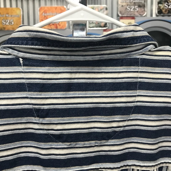 Men’s Coliseum World Explorer Short Sleeve Shirt - Picture 7 of 7